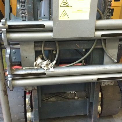 Dispositivo para empilhadeiras garra de espuma, clamps reforma, peças Motorep 4