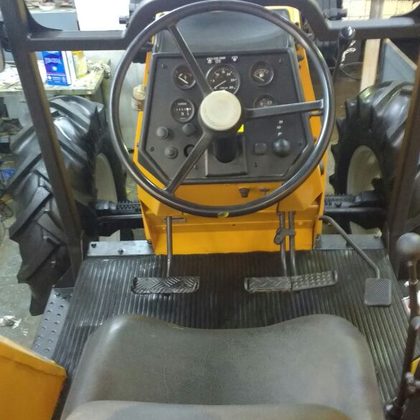 Valtra 980 trator 4x4 reforma Motorep empilhadeiras 5